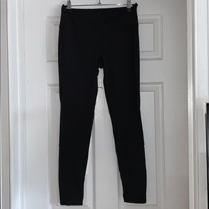 VS Sport Knockout Leggings